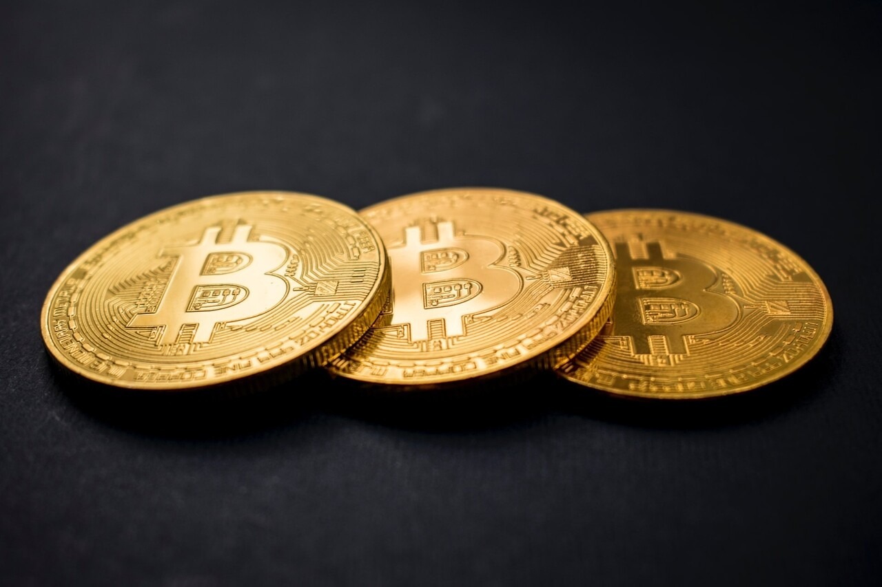 Vyplatí se investovat do bitcoinu?